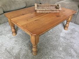 pine coffee table