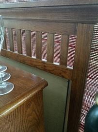 mirror close-up, kinda