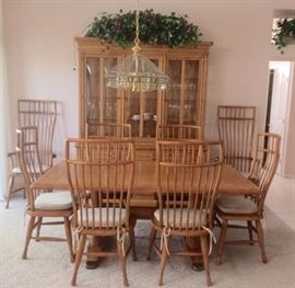 Large Oak Dining Table, includes 2 leaves, 5 Comb Back-style Side Chairs, and 2 High back Captain's Chairs.  Oak China Hutch with CURVED Glass.