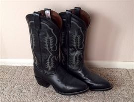 Tony Lama Men's (size 9) Cowboy Boots