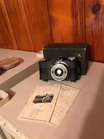 Vintage Elgin Camera with box