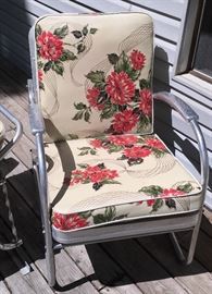 STATIONARY ALUMINUM CHAIR