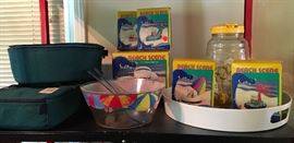 VINTAGE NEW IN THE BOX BEACH SCENE HOUSEWARES + PYREX WARMERS