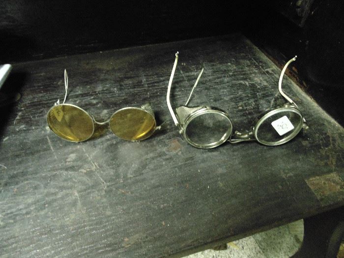steampunk glasses