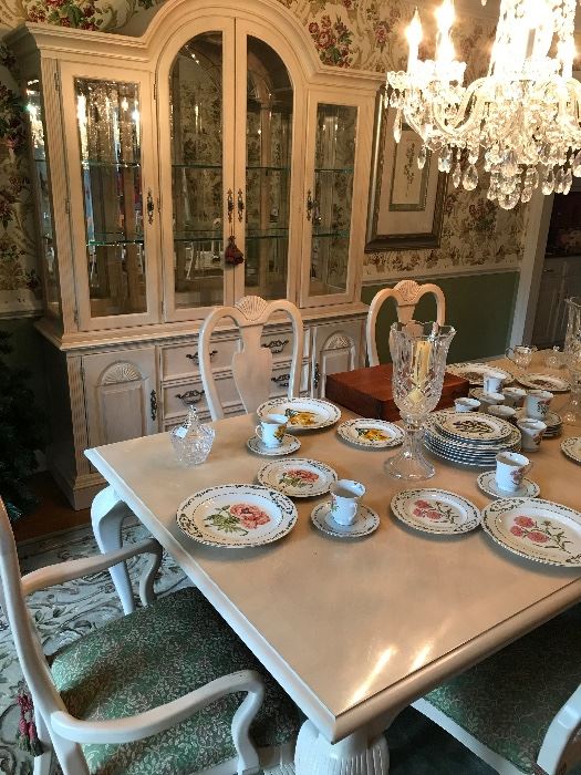 Lovely Dining a room furniture, Table with 8 chairs, china cabinet and dry sink/bar.
