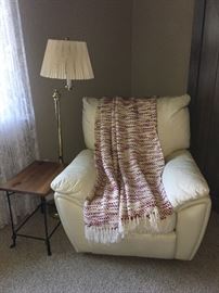 Ultra nice and comfy!! White Leather Recliner.