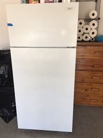 Nice fridge/freezer