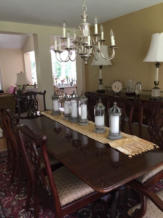 Gorgeous double pedestal mahogany dining room table!