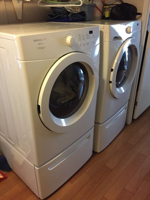 Frigidaire Affinity washer and Dryer