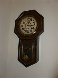 Regulator Clock