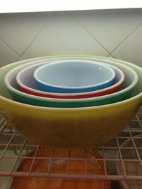 Set of four vintage bowls