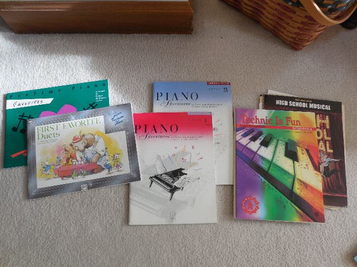 Good assortment of music books and sheet music