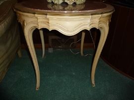 END TABLE W/MARBLE TOP
