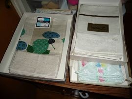 VINTAGE LINENS