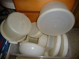 TUPPERWARE