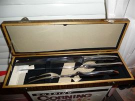 CARVING SET