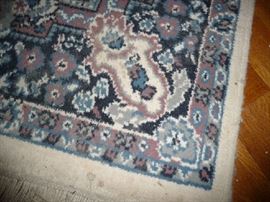 CLOSEUP OF RUG