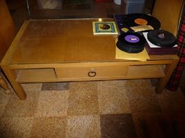 45'S, COFFEE TABLE