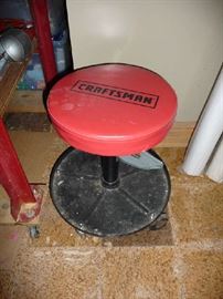 CRAFTSMAN STOOL