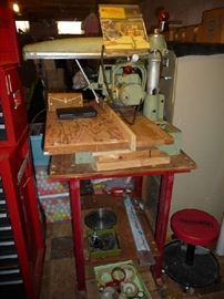 RADIAL ARM SAW