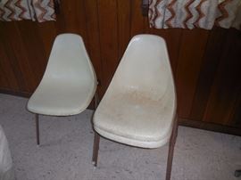 MCM Plastic Shell Chairs. H frame
