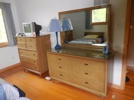 MCM Kroehler Low Boy with Mirror, Kroehler Furniture High Boy (2)