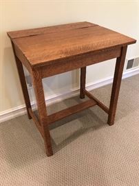 Oak Lift-top Lecture desk