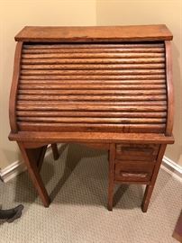 Children's roll top desk 22" x 16" x 32"