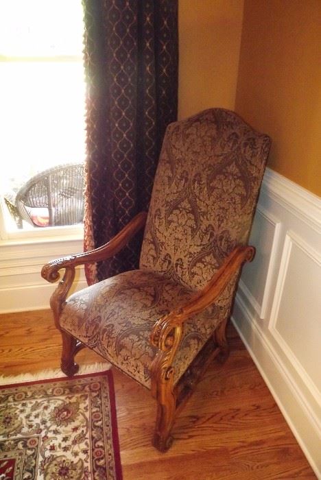 Upholstered dining room chair