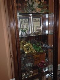 Display cabinet (opens from sides)