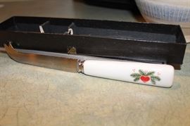 Hearts and Pines utensil