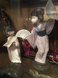 Lladro Chinese girl with fan