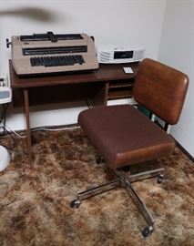 IBM Selectric typewriter; excellent condition