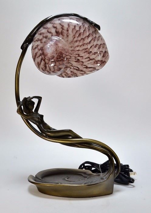 709:  Art Glass Shell Lamp