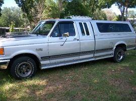 1987 Ford F-150 Truck , next few photos are different views of the truck. I will be posting interior pictures in a few days.