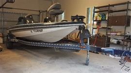 Skeeter bass boat