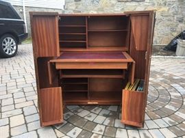 Desk in a box partial closed