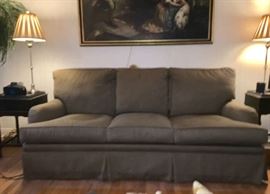 Sofa wide