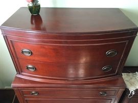 Antique dresser hight top