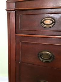 Antuque dresser lower detail