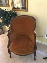 From France : LOUIS BARREL CHAIR