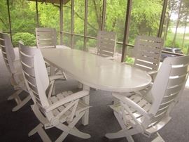 Grosfillex Resin Patio Set  