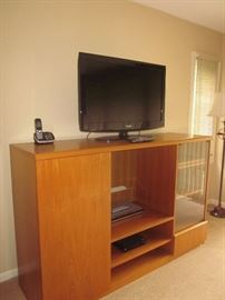 Teak Media Center 