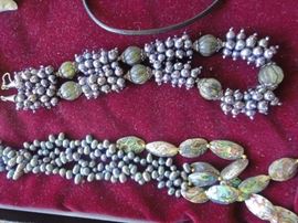 Cultured Pearl Necklaces 