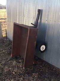 Trip Bed Yard Cart