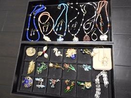 signed costume jewelry & necklace sets
