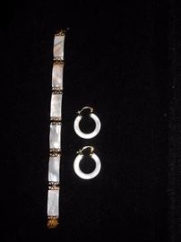 14k pearl bracelet & earrings