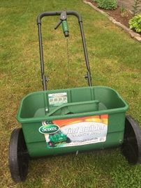 Scotts turf builder "Classic Drop" spreader