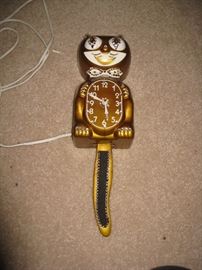 Gold cat - that works