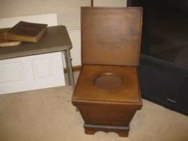 Commode in great shape